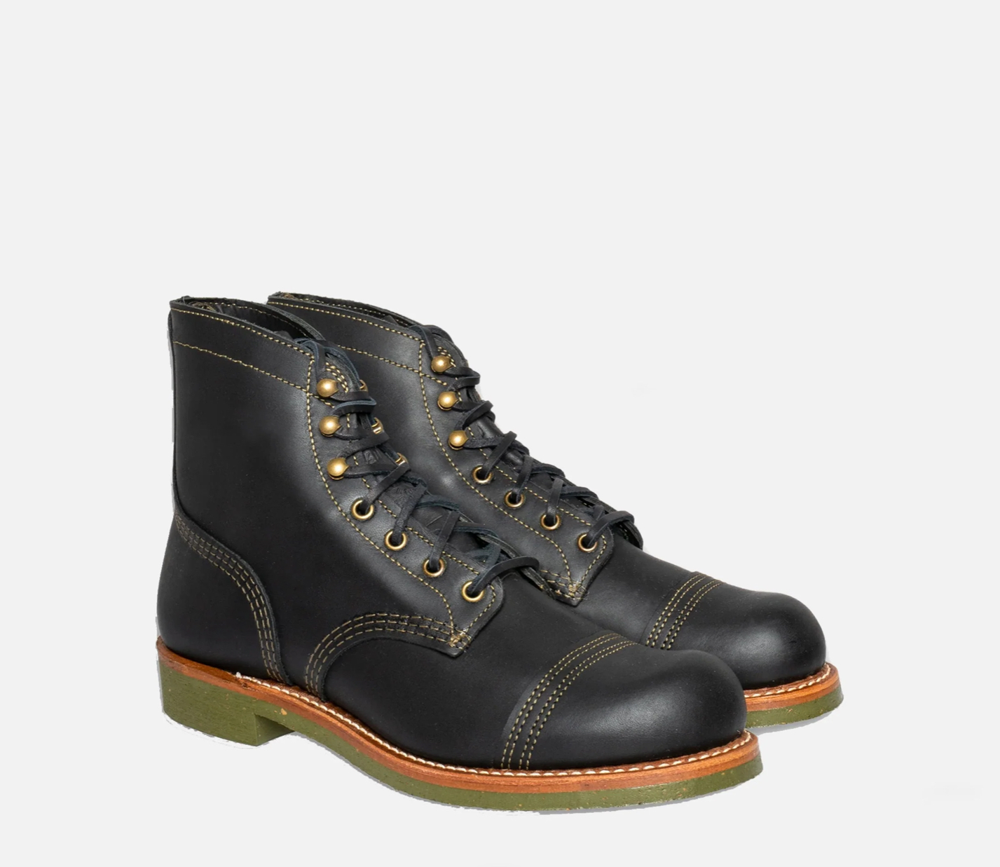 RED WING SHOES - 4331 IRON RANGER RIDERS ROOM BLACK HARNESS - Imagen 3