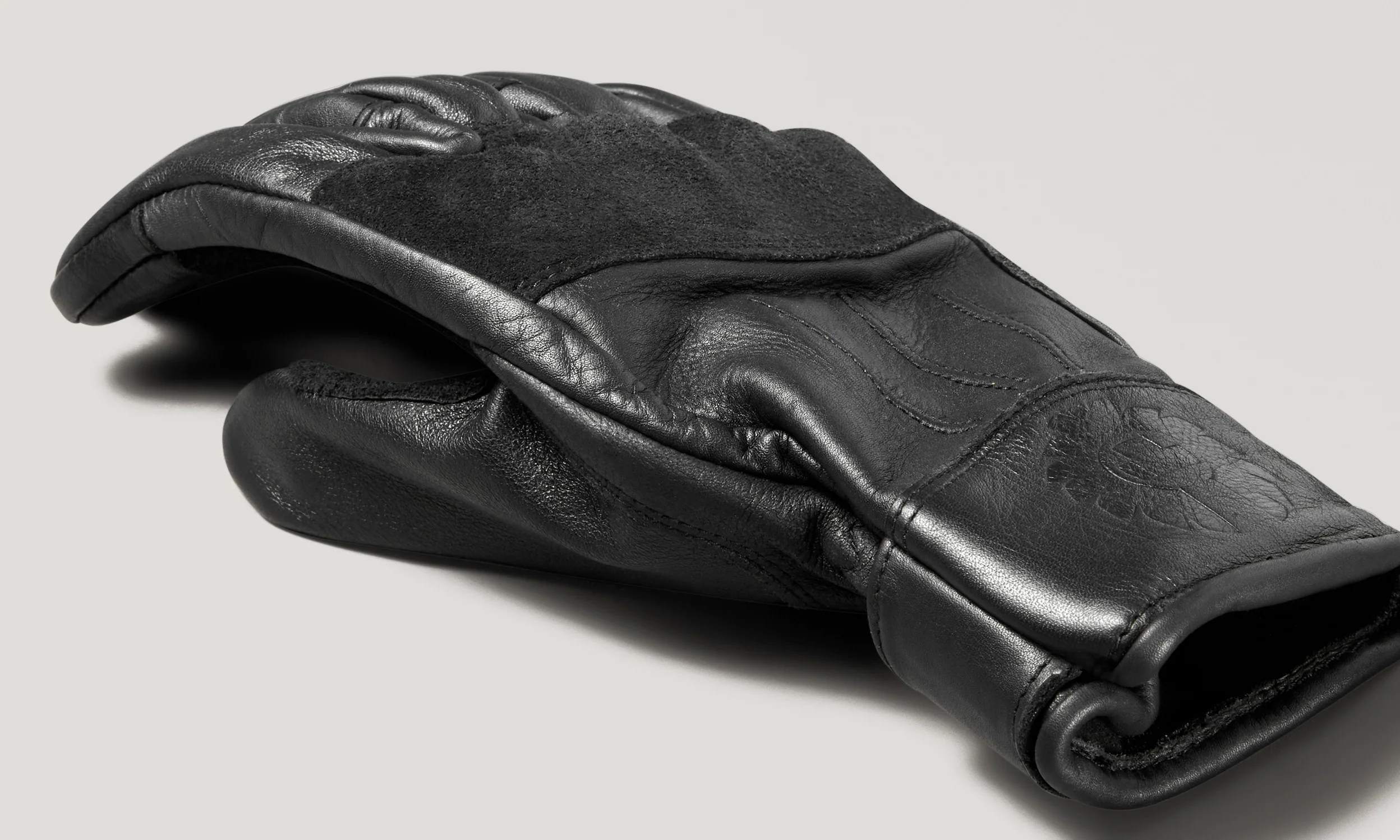 BELSTAFF - CLINCH MOTORCYCLE GLOVE BLACK - Imagen 4