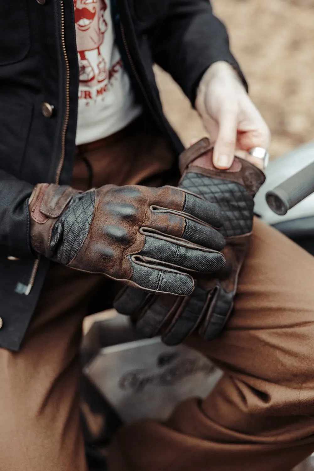 AGE OF GLORY- Gloves Brown leather and Denim - Imagen 5
