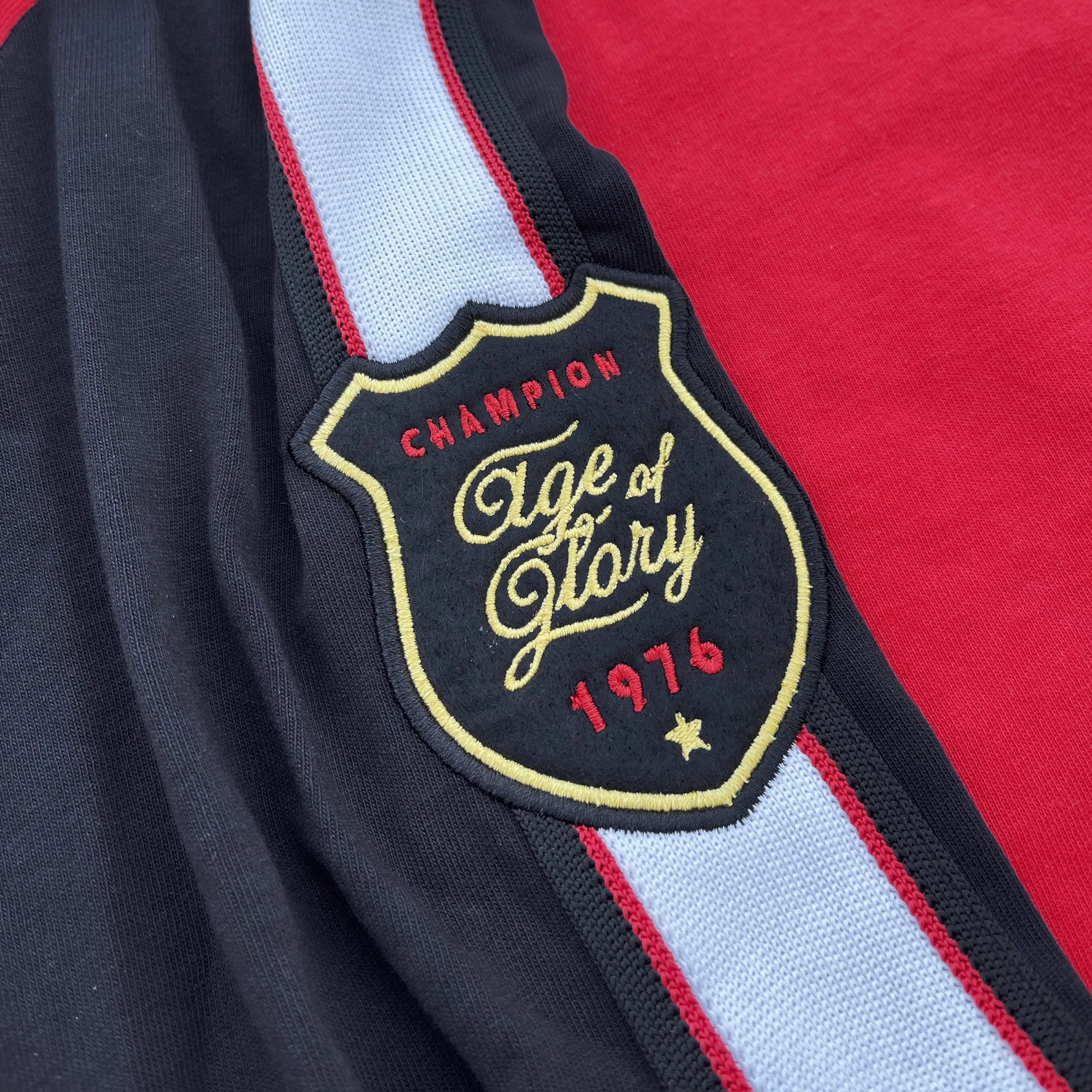 AGE OF GLORY - Trophy LS Tee Dark Red Black - Imagen 4