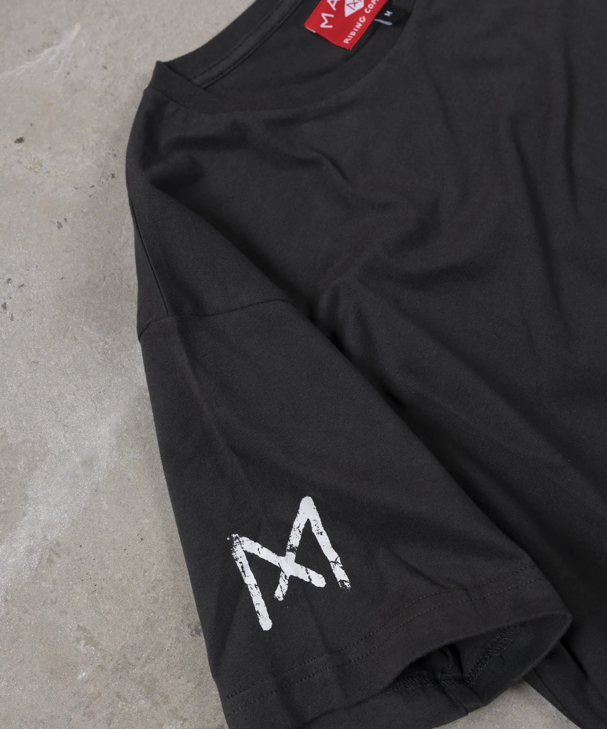 MARIA RIDING -Tshirt - Mad Tiger - Dark Grey - Imagen 4
