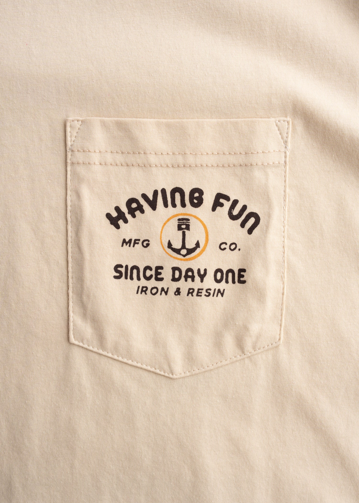 Having fun pocket tee - Imagen 5